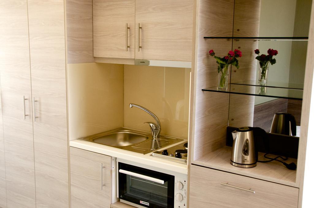 Virgin Mary Apartment โรดาคิโน ห้อง รูปภาพ