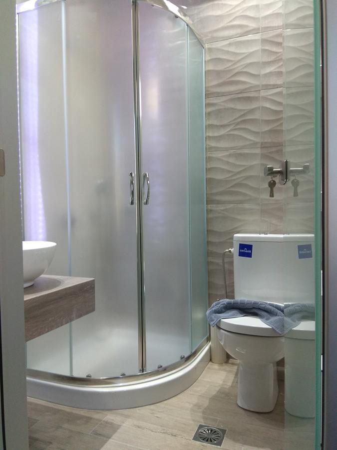 Virgin Mary Apartment โรดาคิโน ภายนอก รูปภาพ